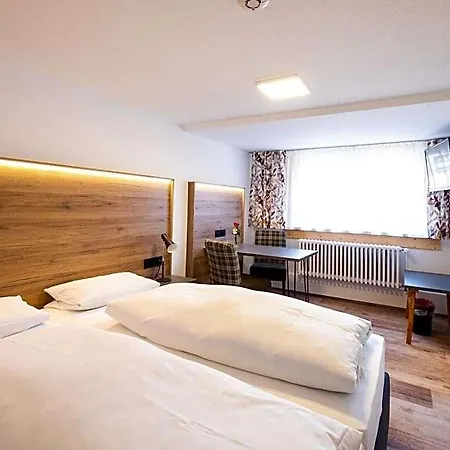Kreuz Inn *